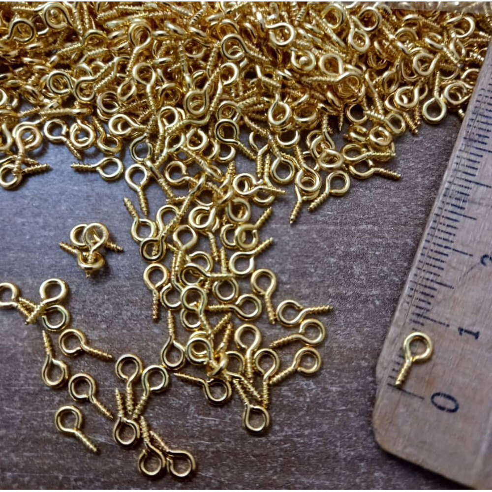 Boyu 8mm vidalı halka gold renk 100 adet pakette mevcuttur