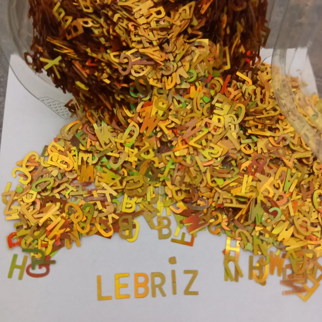 Boy 5mm holoğramlı gold harf 5gr